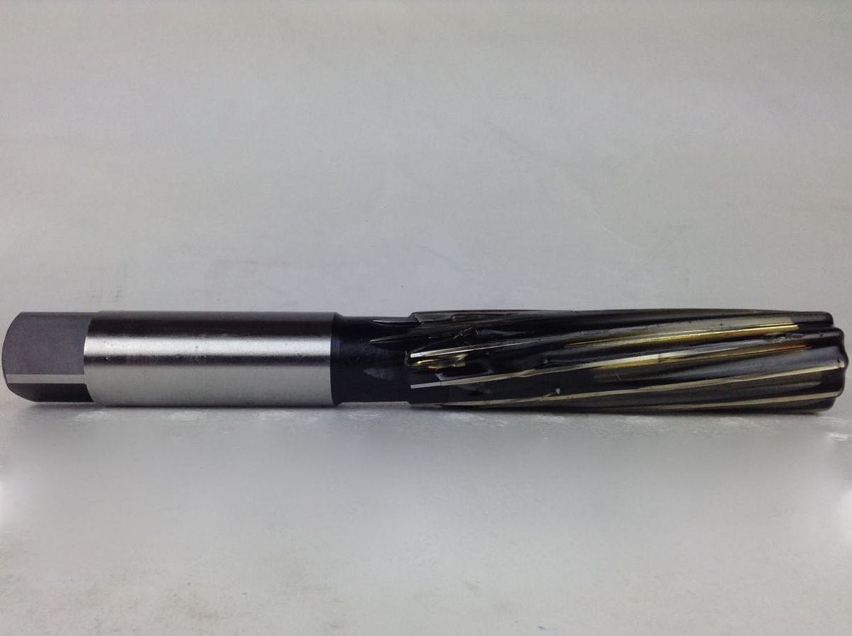 Dormer B100 32mm HSS Hand Reamer