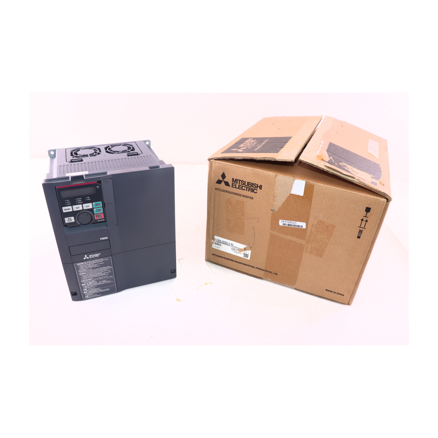 Mitsubishi FRF84000250260 Inverter Drive Wechselrichterantrieb New NFP