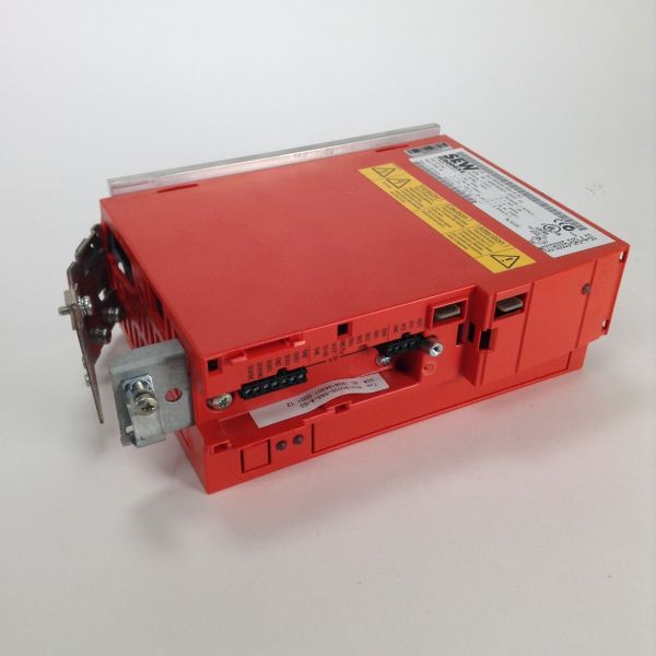 SEW MC07B0008-5A3-4-00 FSC11B DFE33B Frequenzumrichter MC 07B0008 5A3 4 00 