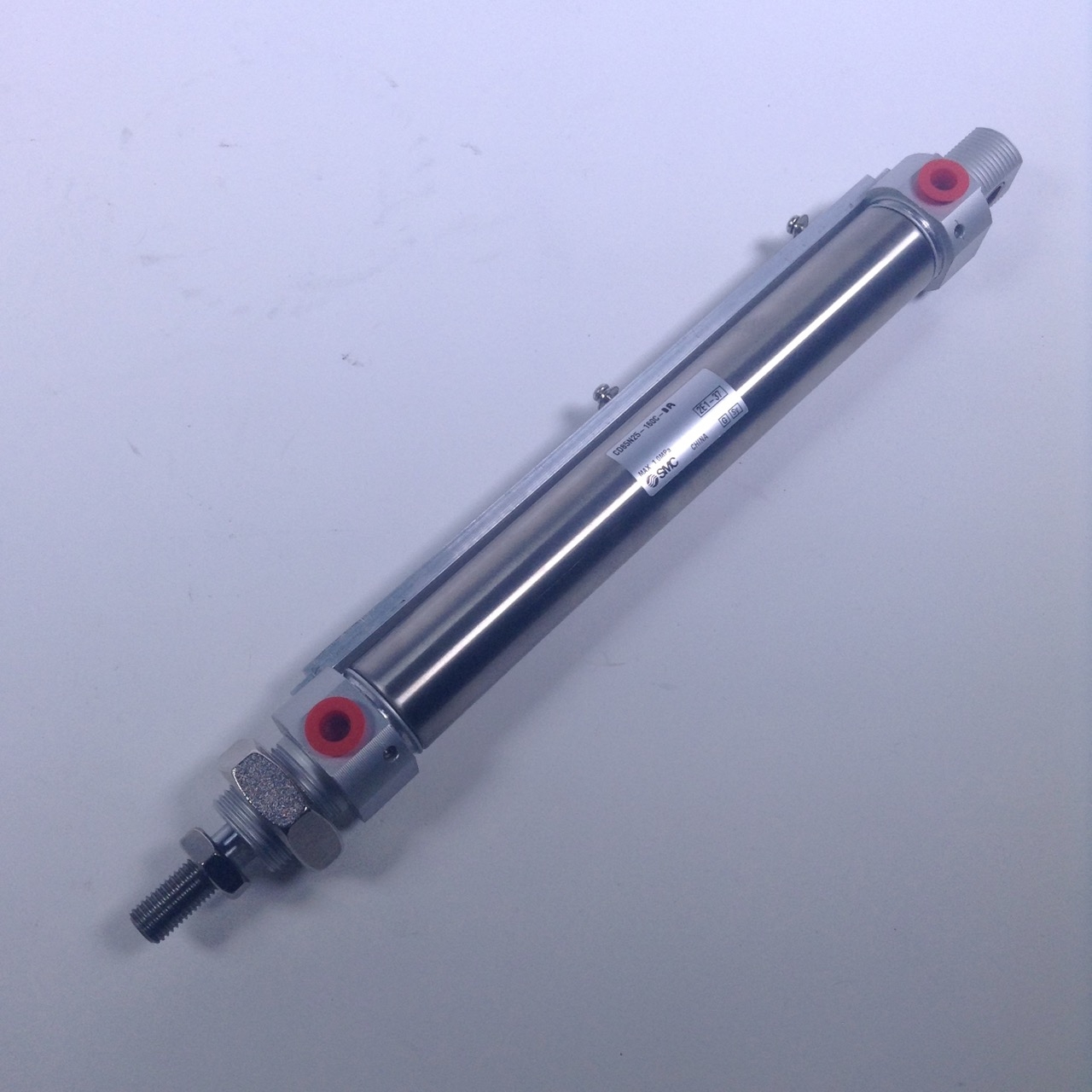 Cylindre Pneumatique Double Action Alésage 20-25 Mm - Course 25 à 200 Mm - Format Rond - Neuf Générique