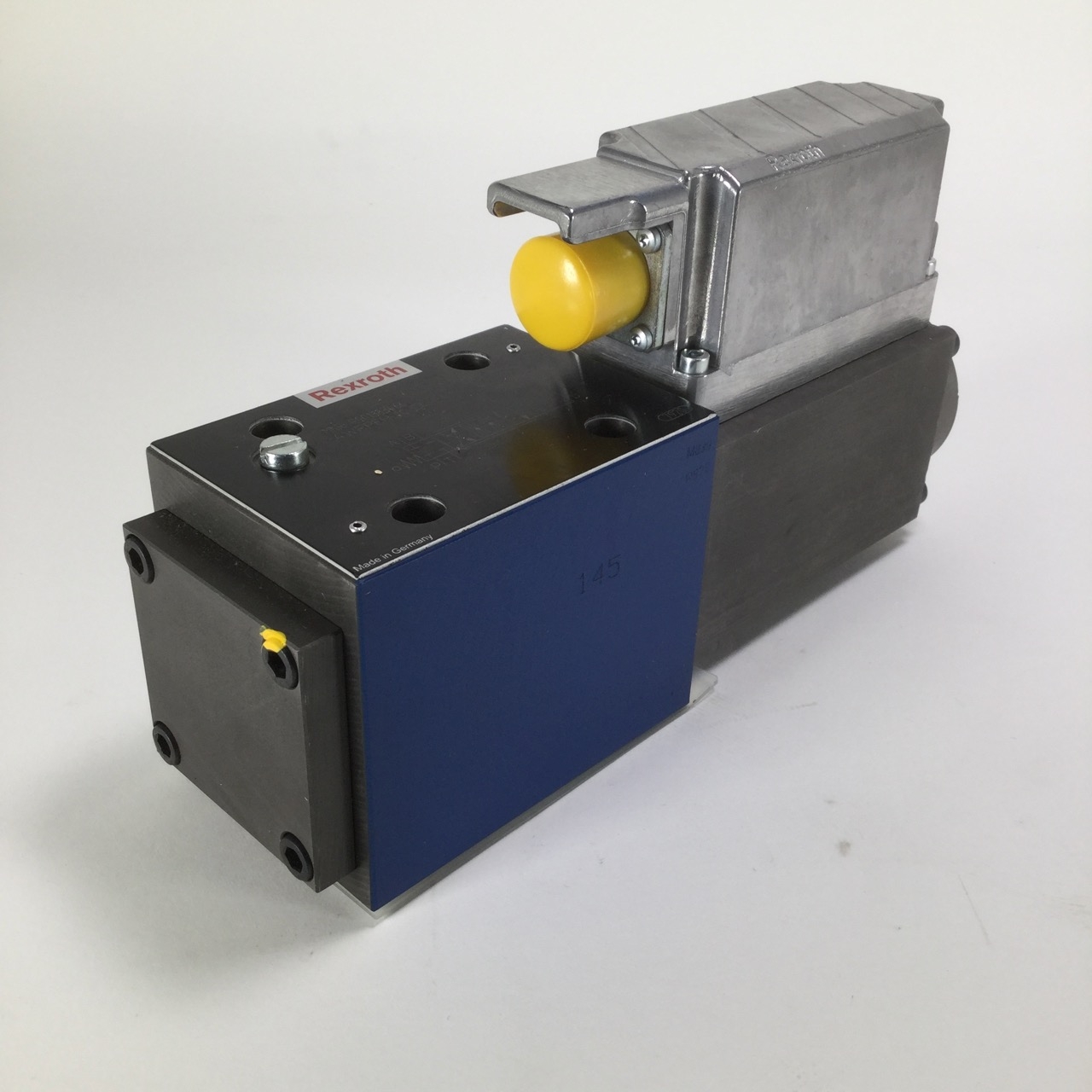 Rexroth R901383466 Proportional directional valve 4WRPEH 10 New NMP