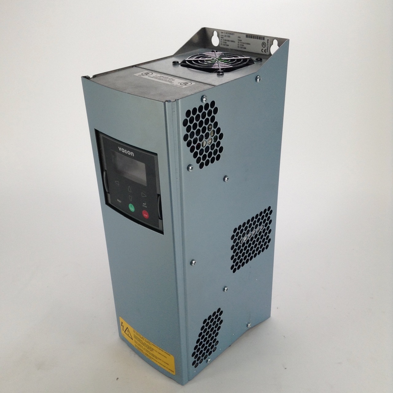 Vacon 5.5CXS5G2I1 Frequency Converter Frequenzumwandler 5,5/7,5kW New NMP