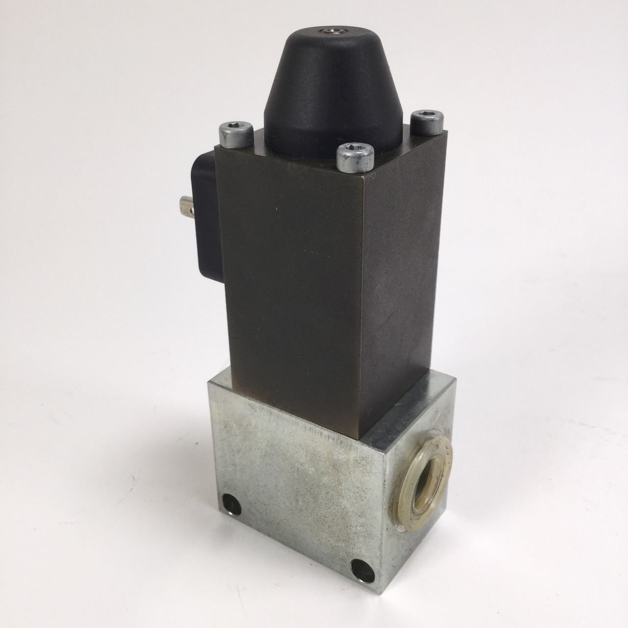 Hawe GAAX035F20D44 Directional Seated Valve BVG 12R New NMP