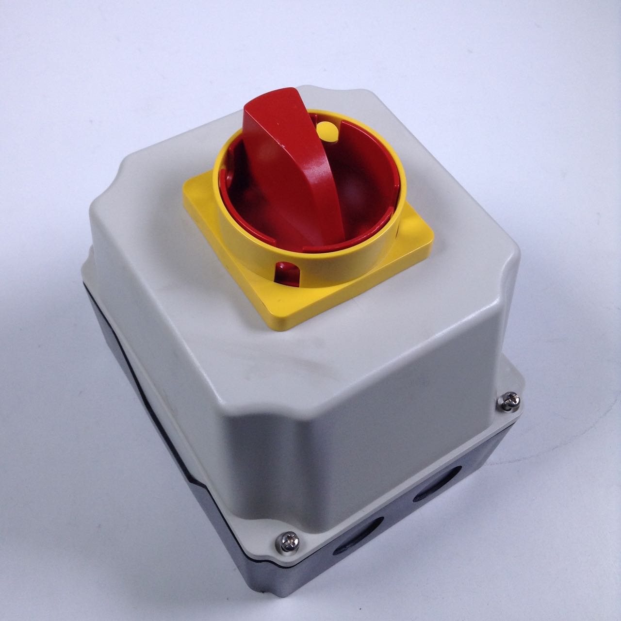 42956004 Disconnect Switch COMO I 6p 40A 2CA IP65 NFP