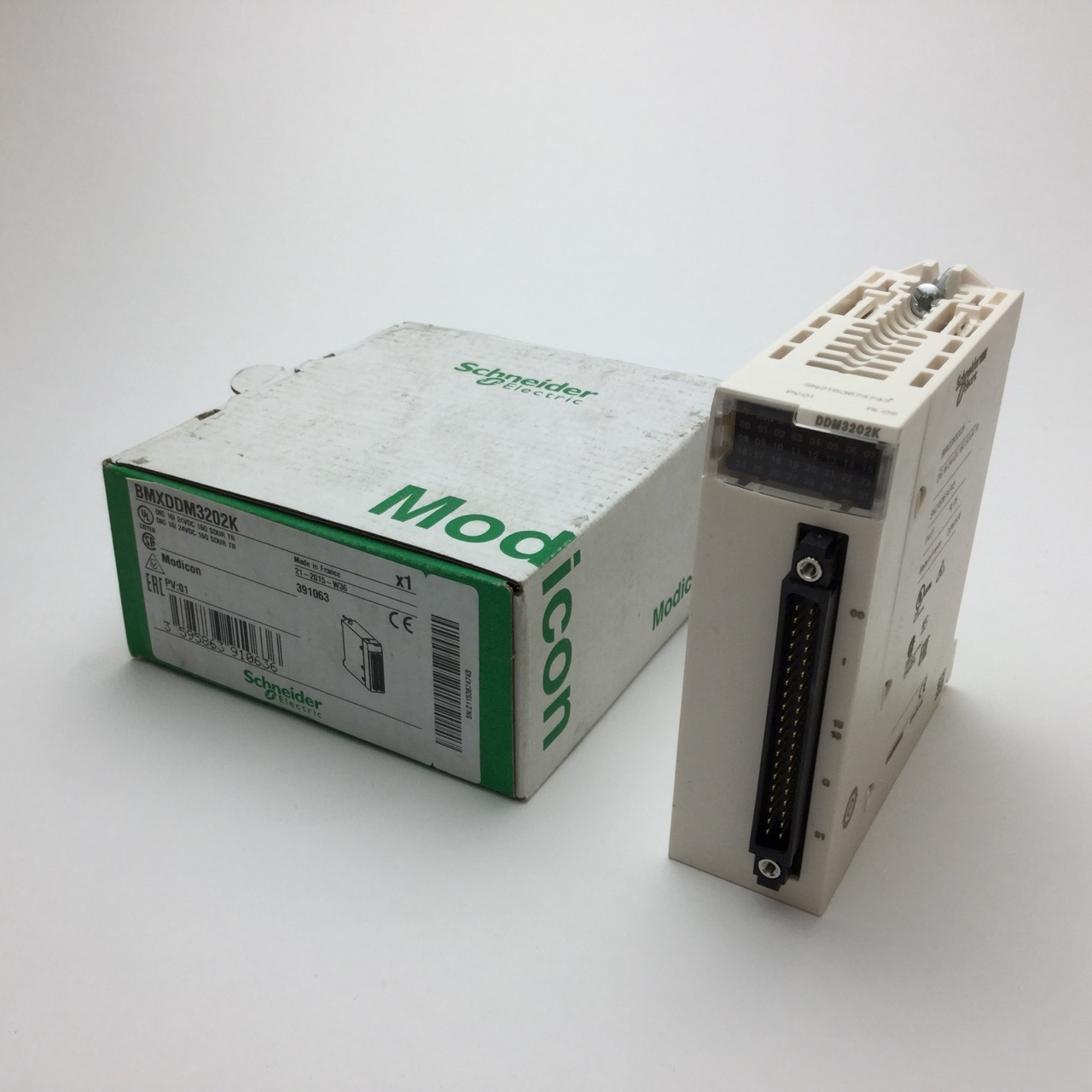 Schneider Electric BMXDDM3202K Discrete I/O module X80 Modicon New NFP