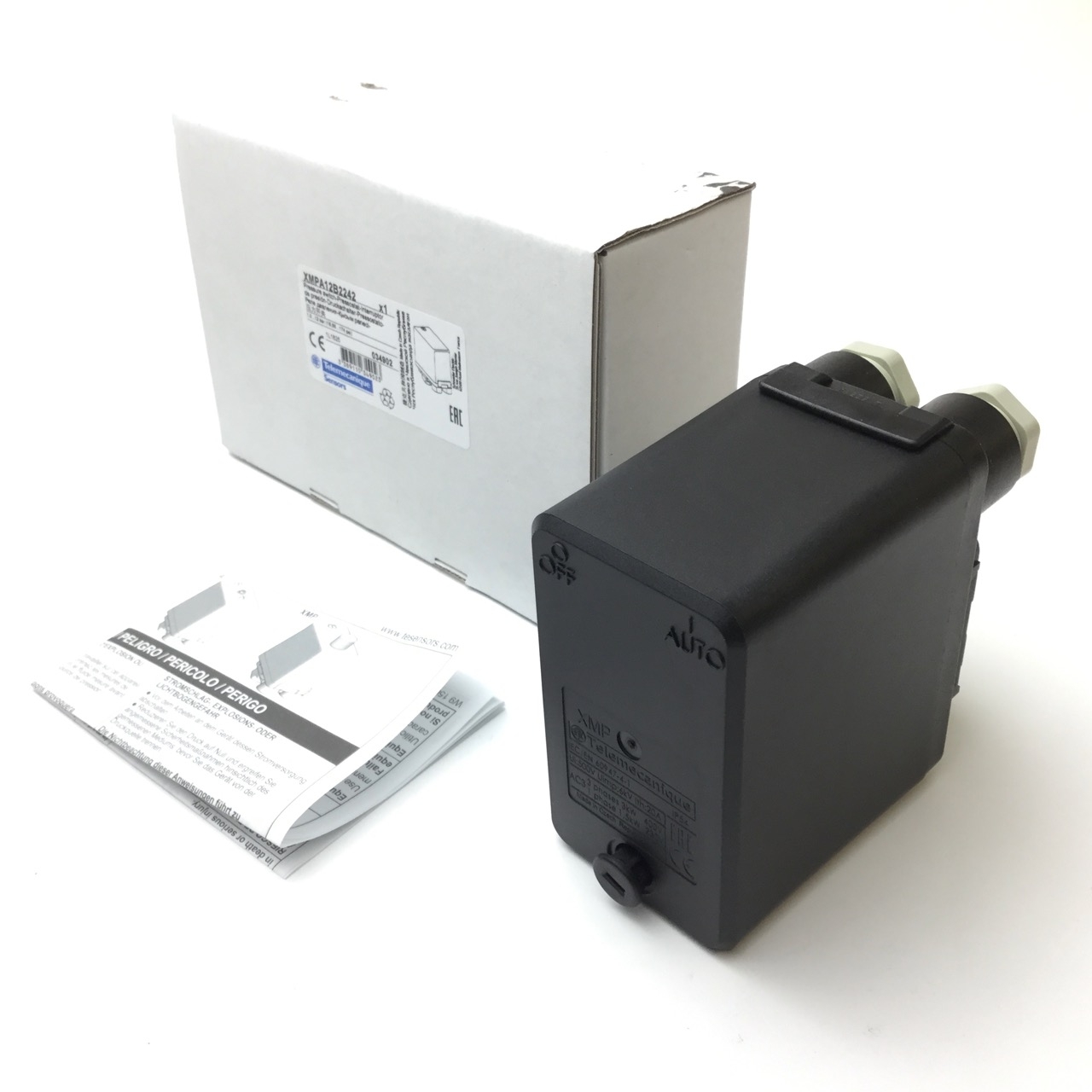 Telemecanique XMPA12B2242 Pressure sensor switch druckschalter XMP New NFP