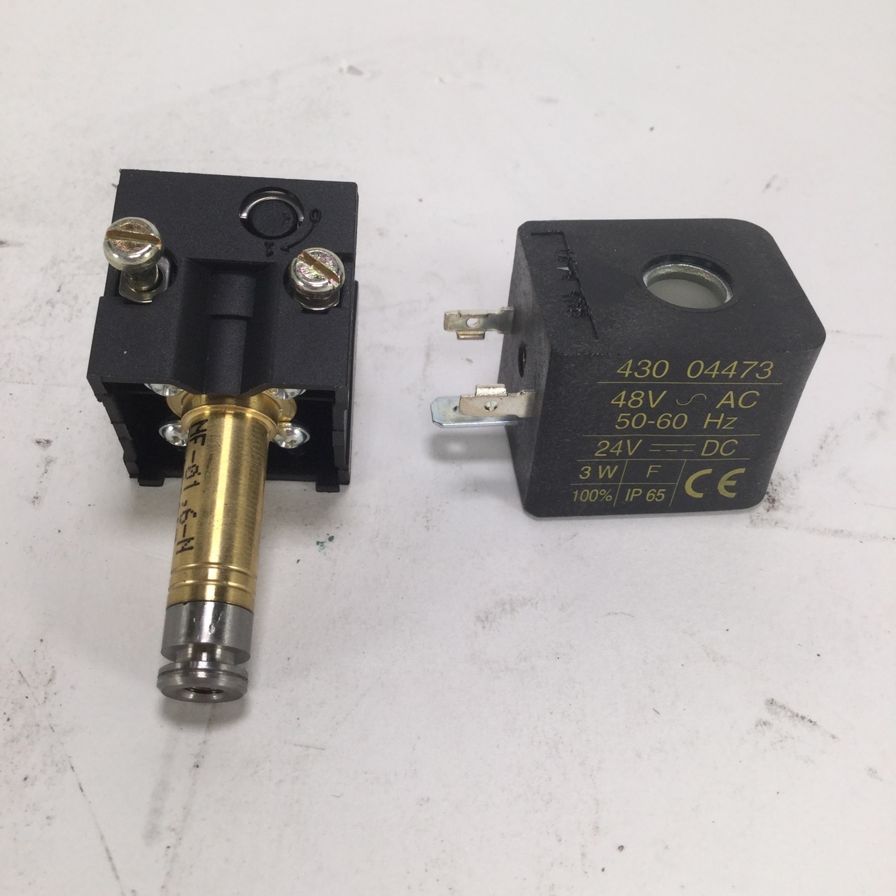 19000018 solenoid valve 24V DC 48V AC 3W NEW NFP